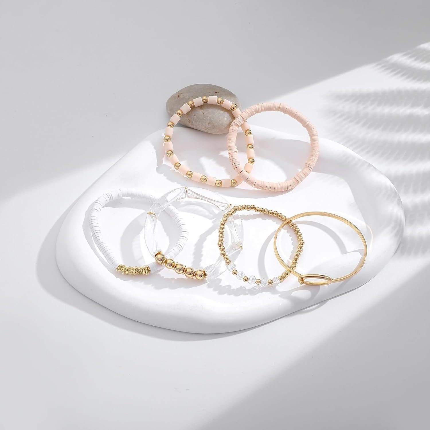 Simple Beaded Gold Plated Bangles Bracelet Chunky Bamboo Tube Curved Stacking Clear Acrylic Colorful Beads Stretchable Gold Plated Bracelets Set for Women