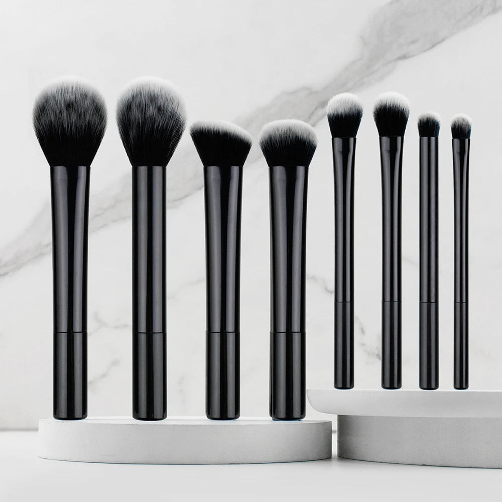 8pcs Soft Makeup Brush Kit – Foundation, Blush & Eyeshadow Set