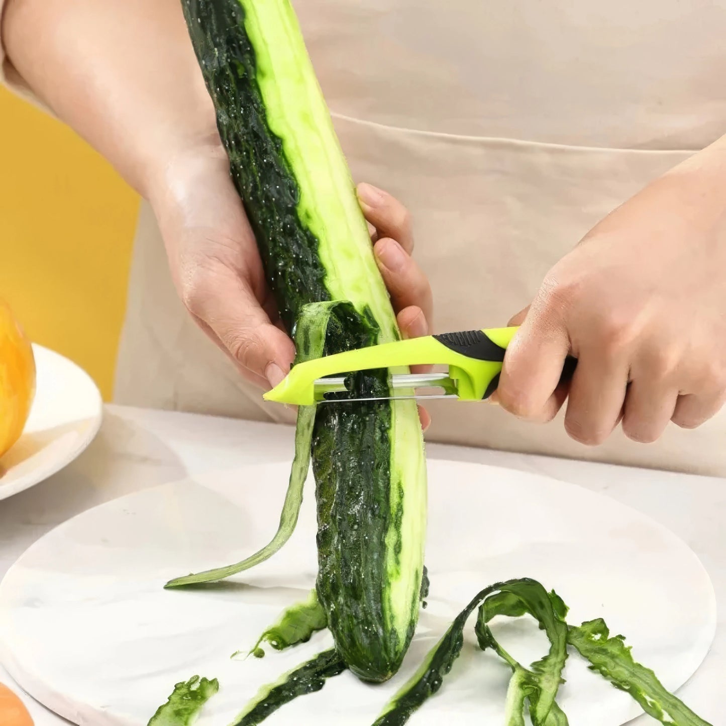 Green Vegetable Peeler Non Slip Grip Left Right Hand Potato Carrot Melon Slicer