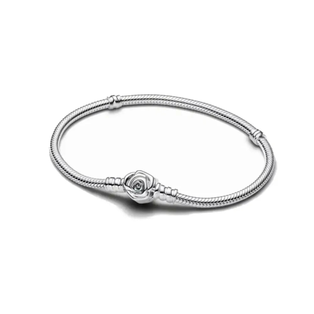 Hot Selling 925 Silver Flower Shaped, Heart Shaped, Butterfly Bracelet, Suitable For European Women's Fashionable Luxury Jewelry