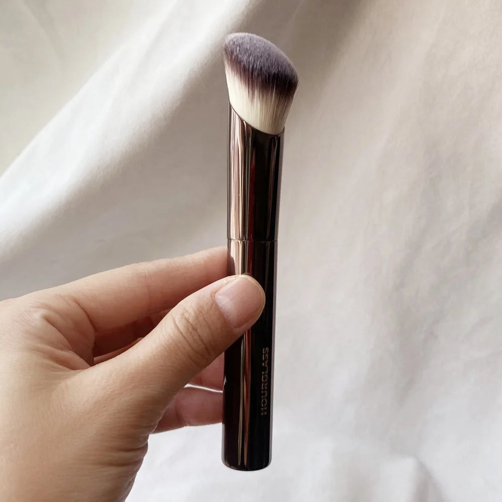 Hourglass Complexion Brush Set – 2pcs Soft Glow Foundation & Concealer Makeup Brushes
