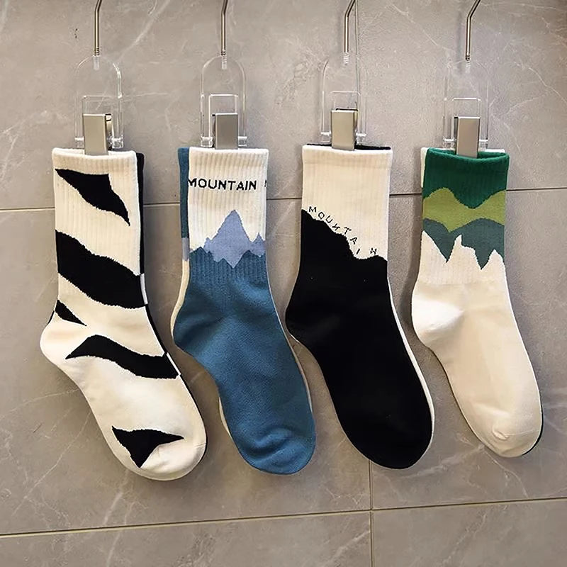 Striped Mid Tube Skateboard Socks Cotton Breathable Hip Hop Athletic Crew Socks