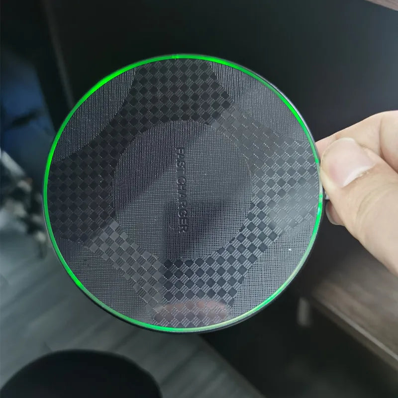 Ultra-Thin Wireless Charger Pad Stand – Fast Charging Dock for iPhone 15/14/13/12/11, Samsung & Xiaomi