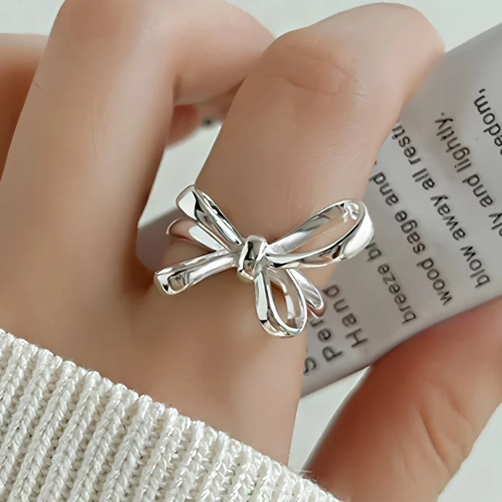 925 Sterling Silver Pearl Smile Adjustable Ring