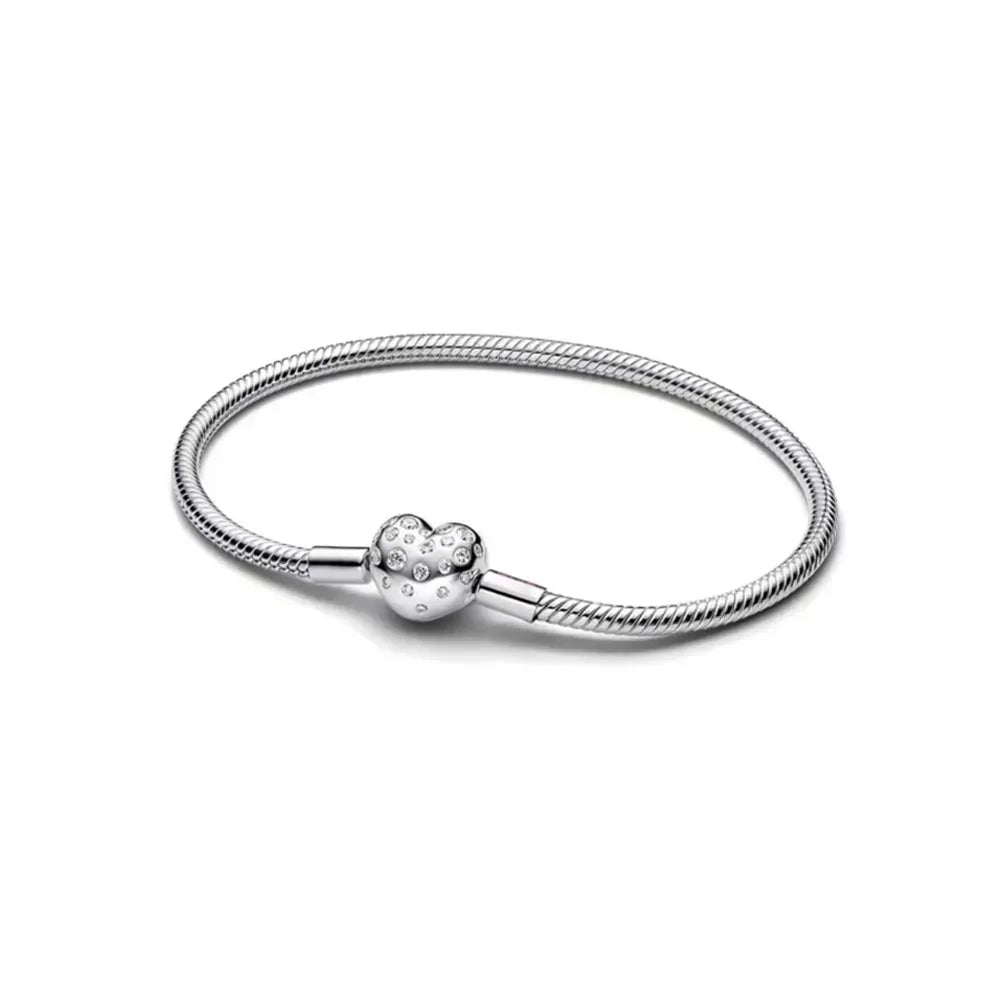 Hot Selling 925 Silver Flower Shaped, Heart Shaped, Butterfly Bracelet, Suitable For European Women's Fashionable Luxury Jewelry