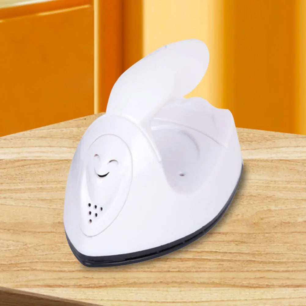 Mini DIY Heat Press Machine – Portable Electric Iron for Iron-On Transfers, Patches & Crafting