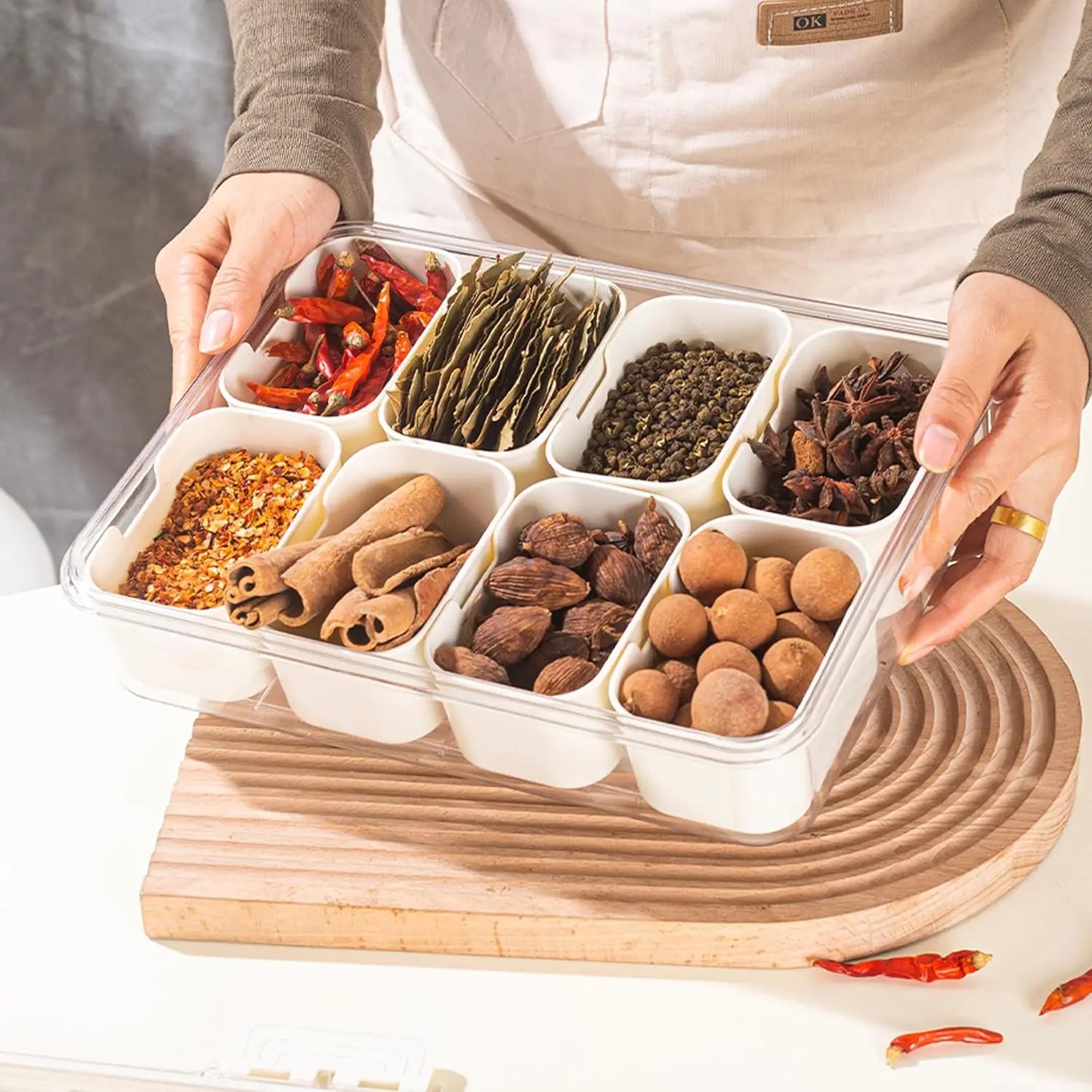 4Grid /8 Grid Snack Box Container, Portable Travel Charcuterie Board with Lid, Refrigerator Food Storage Box, Snack Organizer