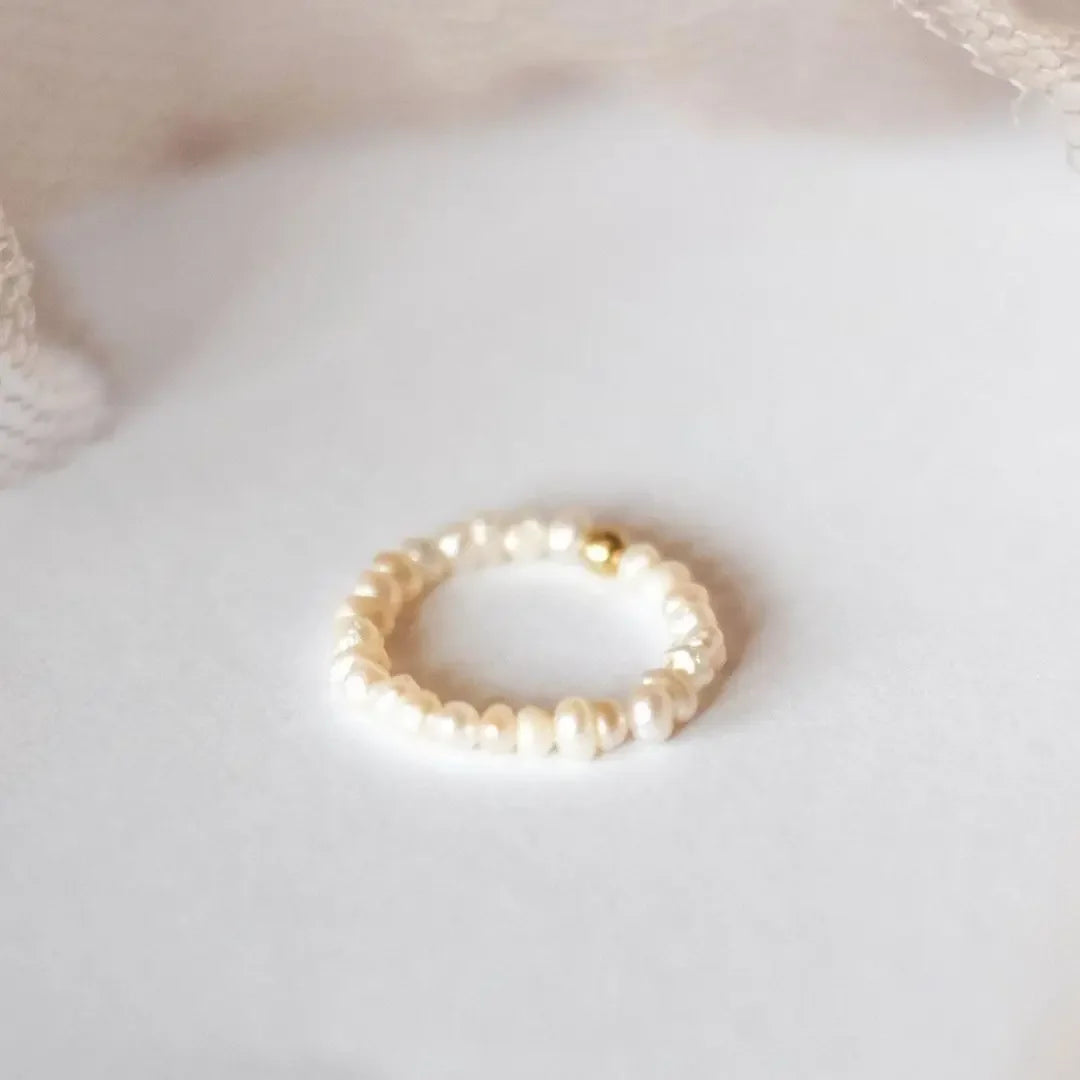 Elegant Handmade Freshwater Pearl Rings Women With Stainless Steel Bead Elastic Thread Wedding Statement Ring Gift