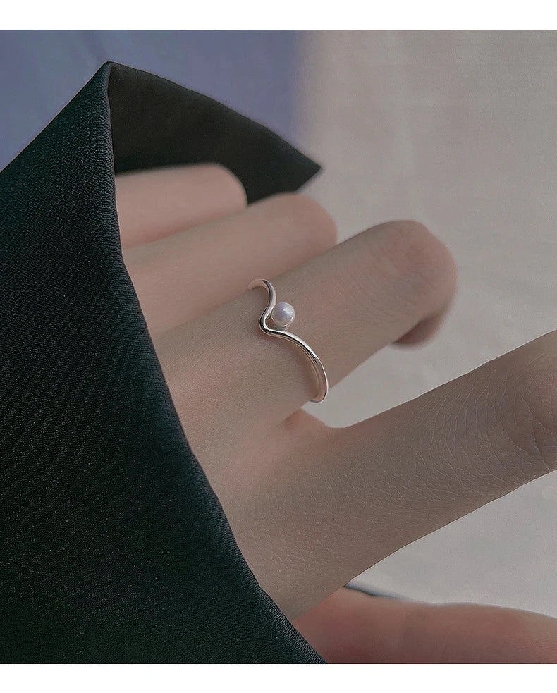 925 Sterling Silver Pearl Smile Adjustable Ring