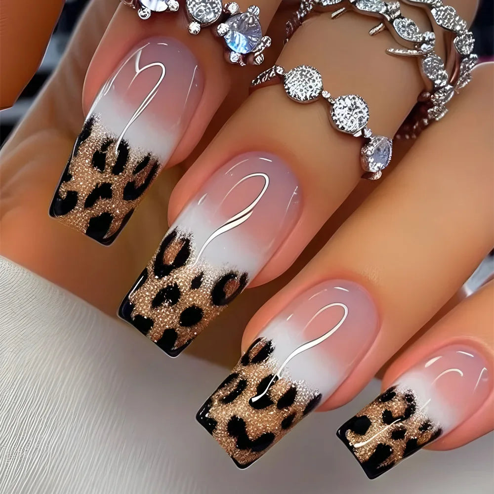 24pcs Simple French Press on Nails Tips Love Stripe Design Short Square False Nails Woman Acrylic Full Cover Nail Art Fake Nail